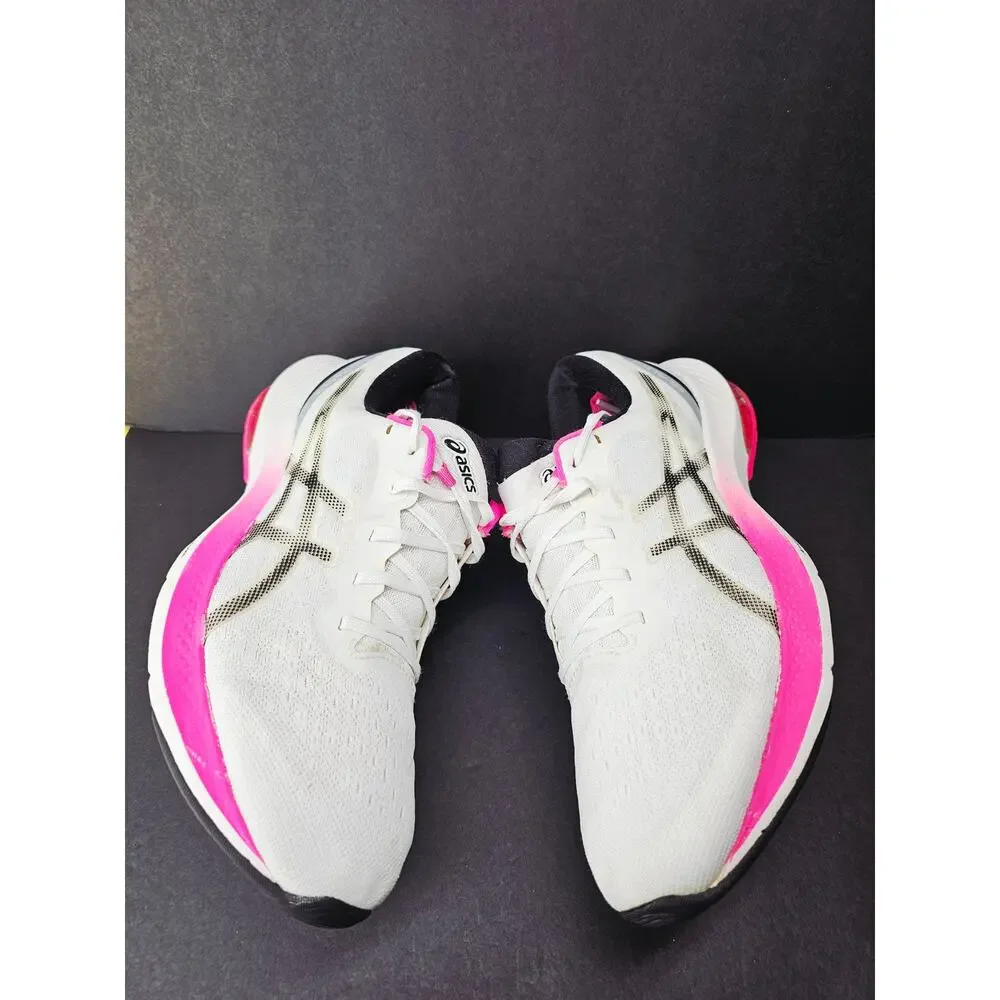 Asics Women 9.5 Comfy footwear